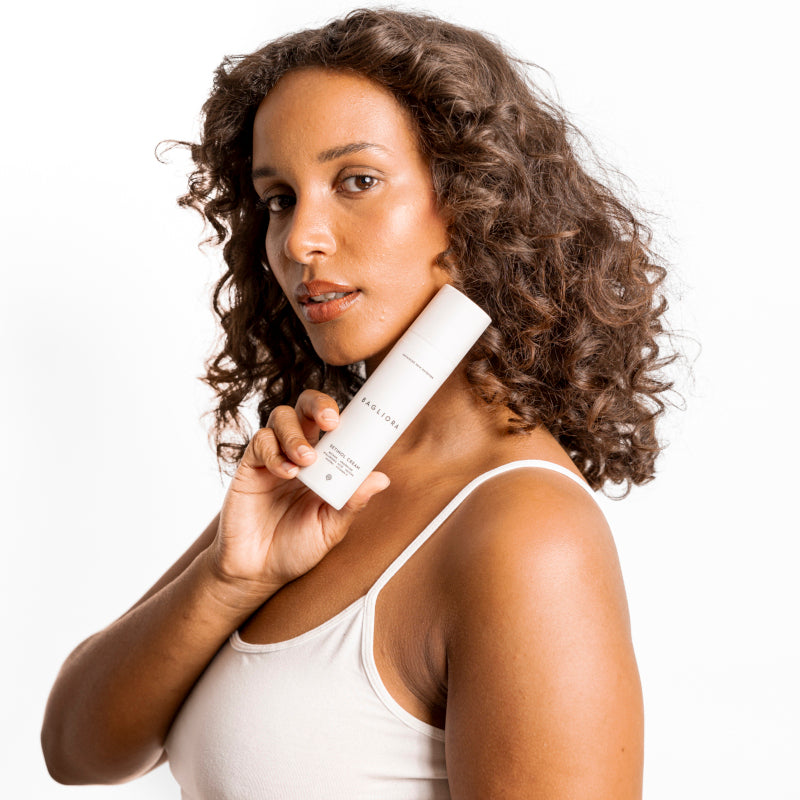 Retinol som aktivt ämne i vår kräm